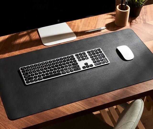 Atlas XL Desk Mat